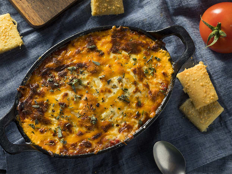 Pizza dip in cast iron skillet