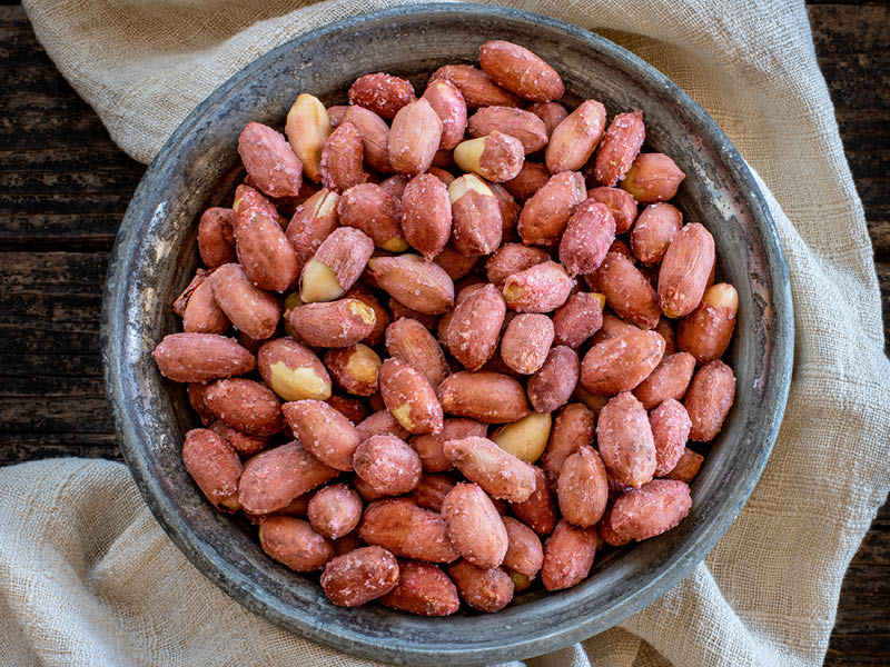 BBQ Roasted Peanuts