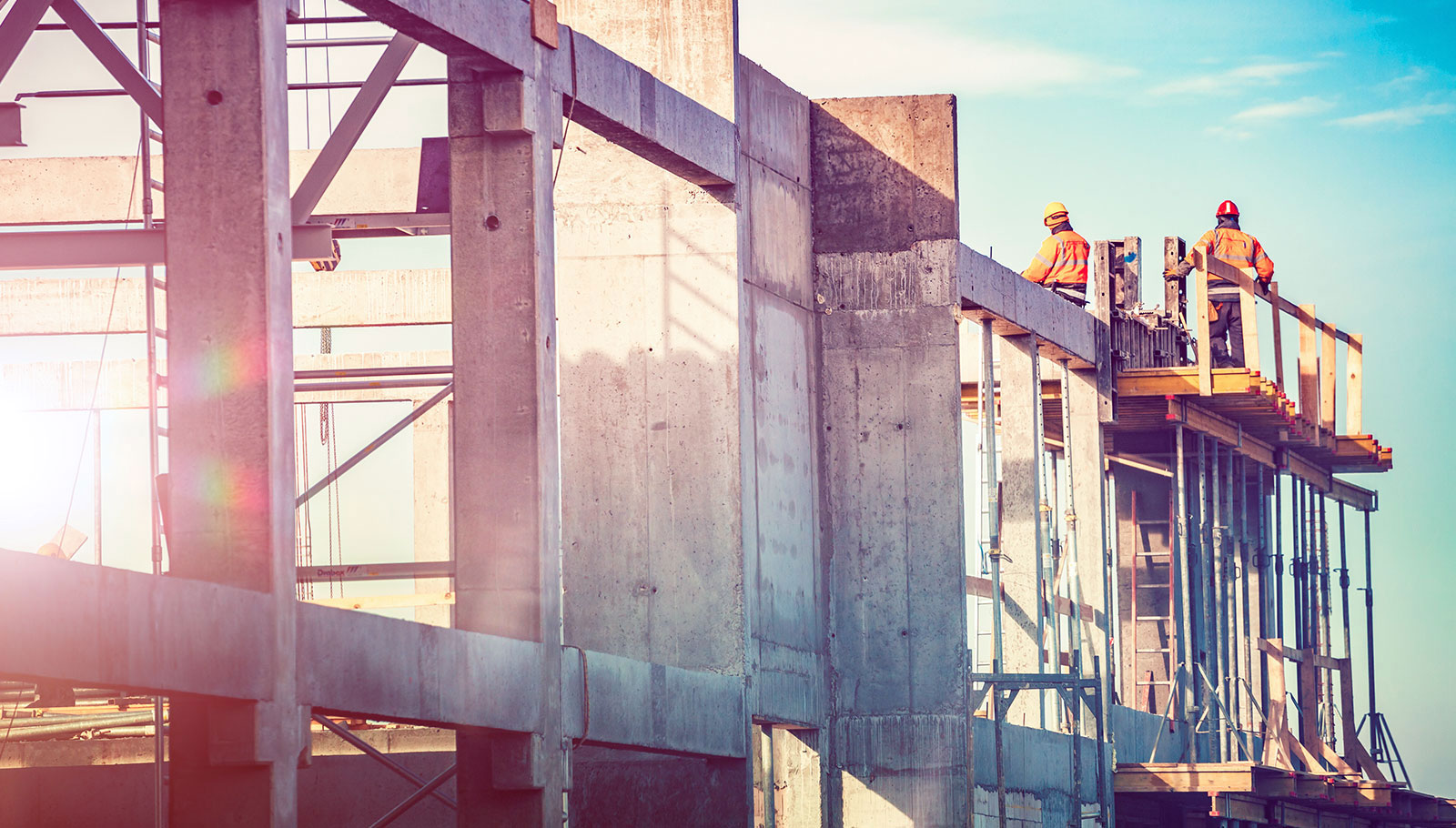 Construction of a concrete building.
